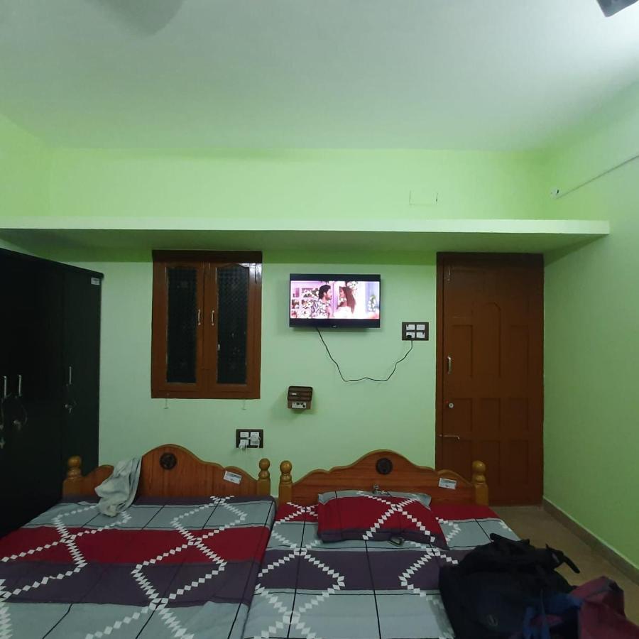 Vikistays Chennai Exterior photo